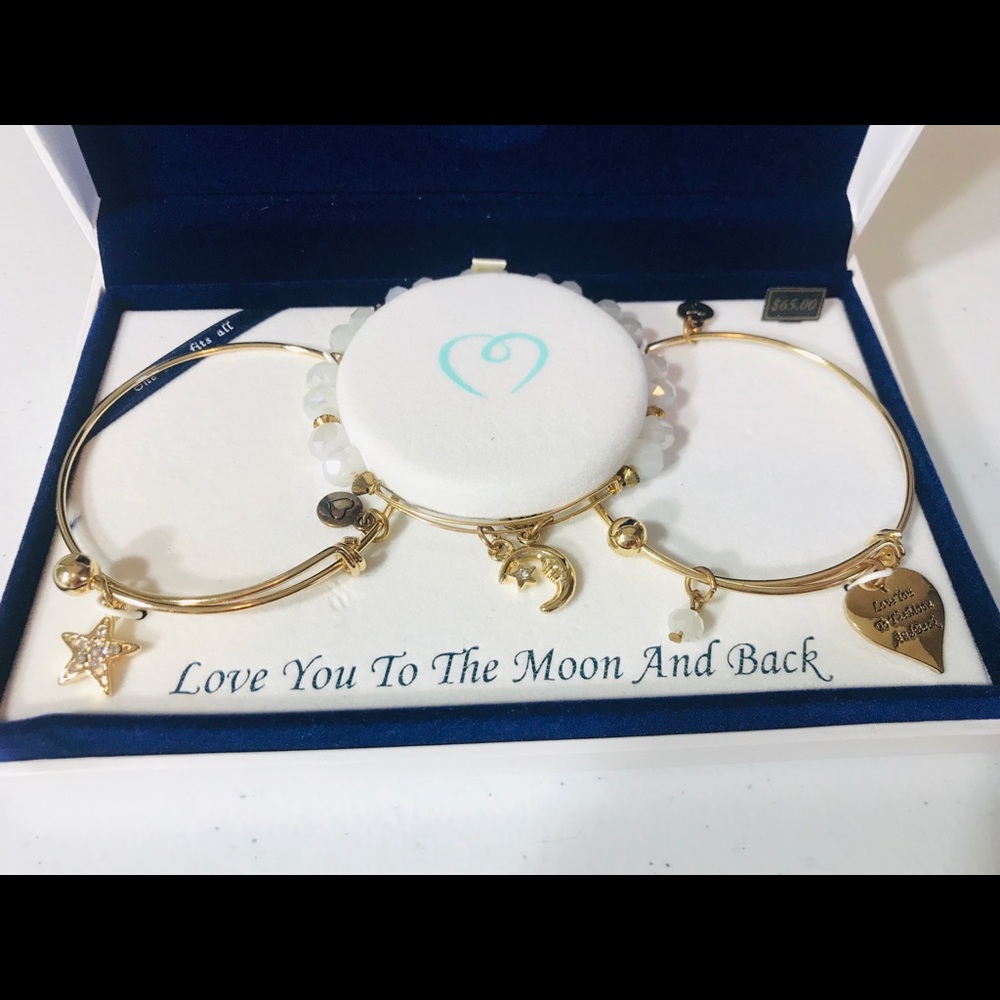 Lovita NIB 3 Piece Bracelet Set